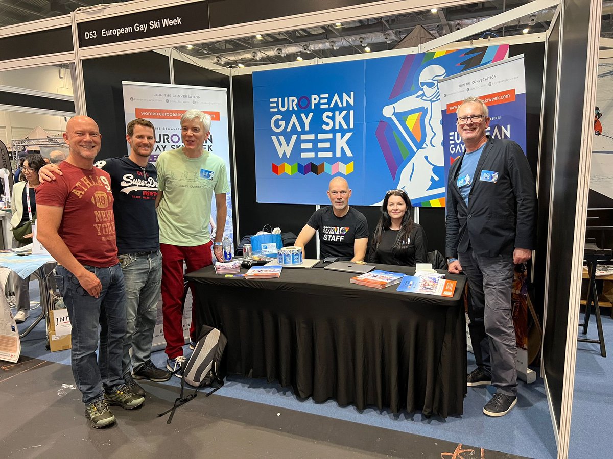 CE_Anonymous111's tweet photo. Such a great weekend for @anongroupnet supporting @Gay_Ski_Week at their first @LondonSnowShow 🌈⛷️

#ski #LGBTQIA #events https://t.co/bkvkviGhR7