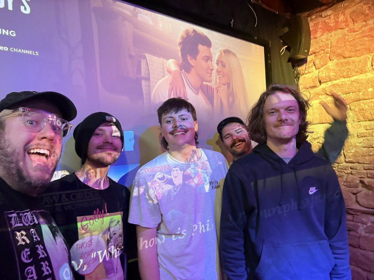 Manor Gates 🤠 tweet media