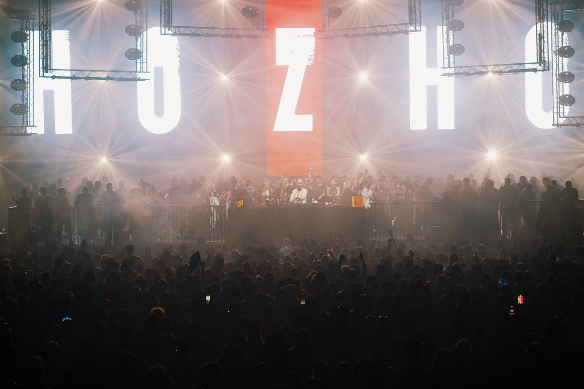 flexanimamusic's tweet photo. On October 19th, a mesmerizing night at Volkswagen Arena!
Photos of the amazing night where Hozho and Mandragora took the stage are with you Don’t miss these moments filled with the magic of electronic music and relive that unforgettable night!
#flexanima #hozho #mandragora https://t.co/BhbnCmMK78