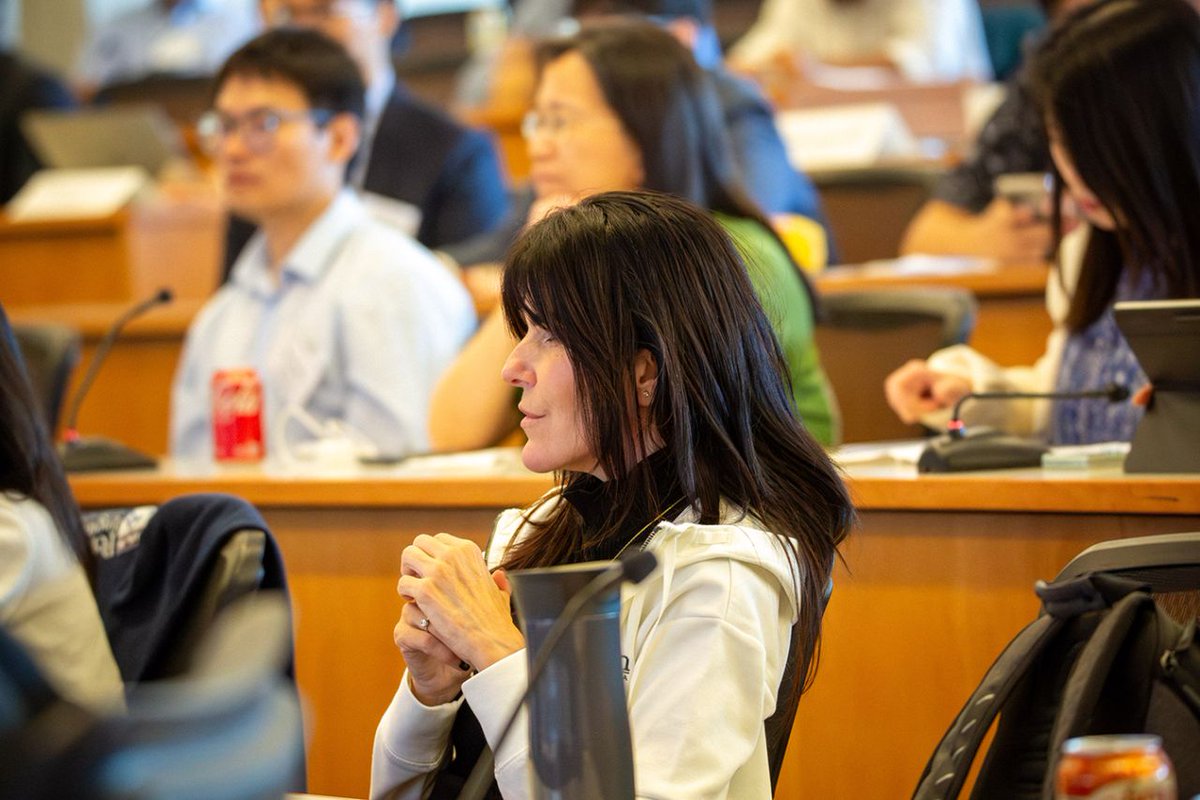 The Wharton School (@wharton) on Twitter photo 🤖 <a href="/WhartonAIAI/">Wharton AI & Analytics Initiative</a>'s second annual Business & Generative AI Workshop brought more than 150 academics and industry researchers to our San Francisco campus last month: whr.tn/4hhdseD
Hosted by Wharton professors <a href="/KHosanagar/">Kartik Hosanagar</a>, Stefano Puntoni, and @LynnWu02, guest speakers 🤖 <a href="/WhartonAIAI/">Wharton AI & Analytics Initiative</a>'s second annual Business & Generative AI Workshop brought more than 150 academics and industry researchers to our San Francisco campus last month: whr.tn/4hhdseD
Hosted by Wharton professors <a href="/KHosanagar/">Kartik Hosanagar</a>, Stefano Puntoni, and @LynnWu02, guest speakers