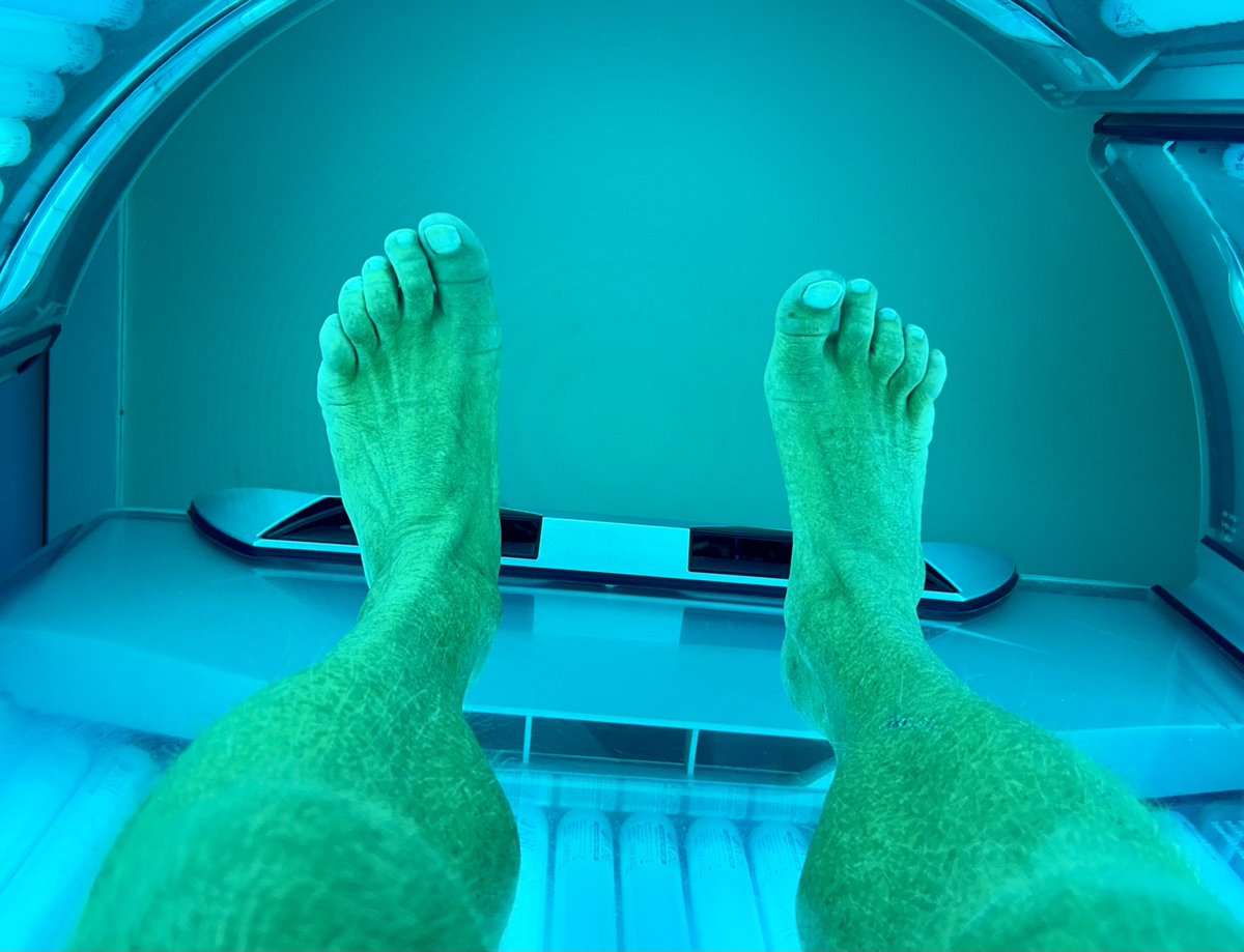Piter32476710's tweet photo. Tanned feet
👅👣🍆💦
#gayfeet #gayfeetworship #malefeet #malefeetworship #gaymadrid https://t.co/RbfvHpphfn