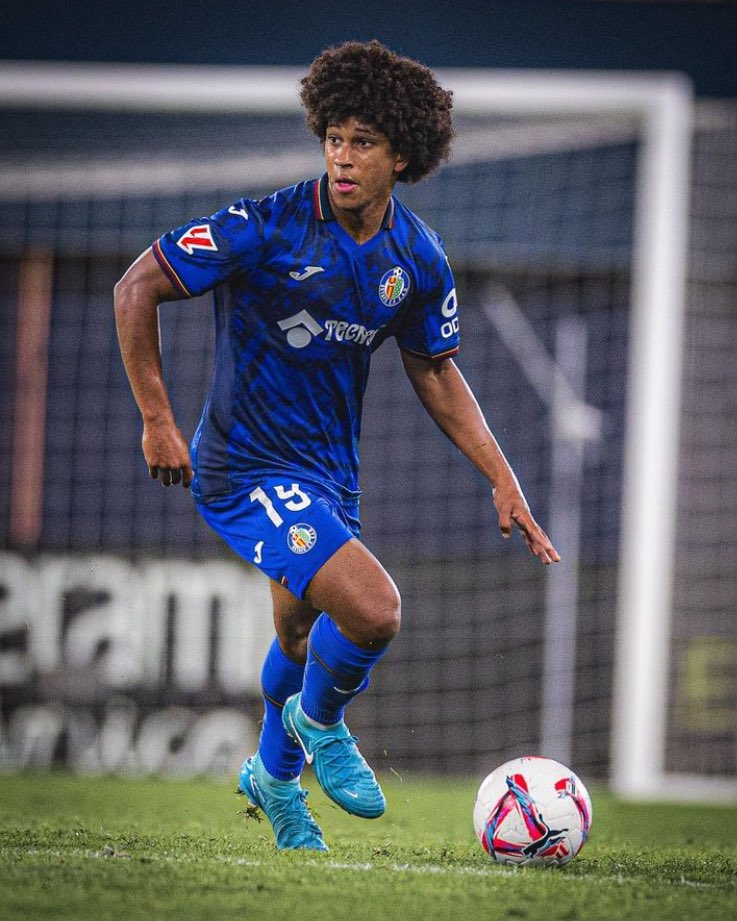 Peter González tweet media