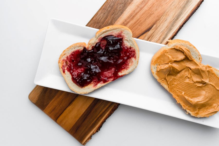 Marketing and Product go hand in hand – two peas in a pod. PB&amp;J, Jack and Jill. Our point is: leading tech companies excel when they ensure marketing and product teams align on the right priorities and goals. The two cannot operate in a vacuum. 

Read on: arketi.com/wp-content/upl…