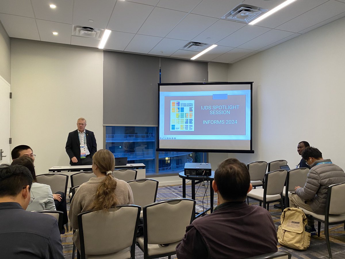 dirkvandenpoel's tweet image. I am kicking off my 2nd Day at the 2024 INFORMS Annual Meeting in Seattle, WA with the spotlight session of the IJDS (INFORMS journal on #DataScience). Great first talk by Dr. Foster Provost (NYU) #CausalModels #ORMS @INFORMS @INFORMS2024