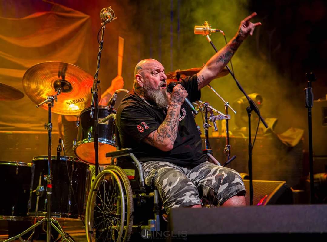 #ÚltimaHora 

Lamentable noticia, la familia y su sello discográfico confirmaron esta mañana el fallecimiento de Paul Di’Anno, ex vocalista de Iron Maiden.