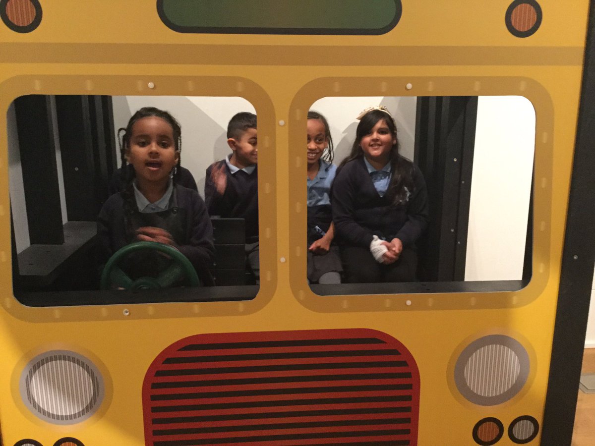 Y4IK St Catherine's tweet media