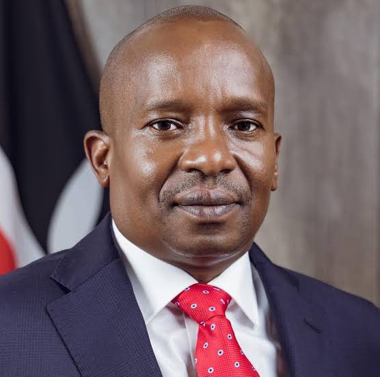 SalmaFeli1's tweet photo. Who suits to be The Deputy president of Kenya??
RETWET 🔁🔁 FOR KINDIKI
LIKE ❤️ ❤️FOR GACHAGUA
#MashujaaDay #UDANorthRiftChapter #MainaAndKingangi #Kahawa West #OccupyUhuruPark #Teresia wairimu #Kisumu #Dorcas #Kwale #Ogolla #RUTO #Mama ngina #Sonko #NTSA #Turkish #Ogolla https://t.co/751nNAge2d