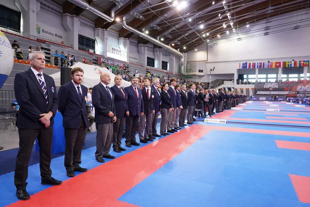 LeedsKarateAcad's tweet photo. Nick Heald spent the weekend refereeing at the Polish Open in Bielsko-Biala. A great experience.
#Shotokan #karate #PolishOpen #WorldKarateFederation https://t.co/kQ3fBtWPcz