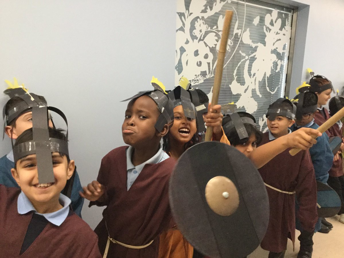 Y4IK St Catherine's tweet media