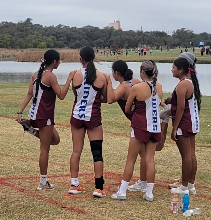 FWISDAthletics's tweet image. The weather conditions are ideal for the Region I-4A meet. First up is the 4A Girls 2-mile race. Best of luck to the #FWISD Girls!!!