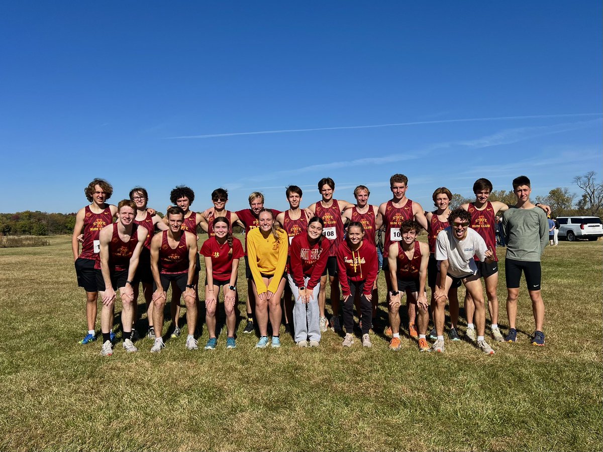 Run_ISU's tweet image. NIRCA Regionals did not disappoint📍
SUPER AMAZING races from everyone on the team yesterday at the NIRCA Regionals XC Meet in Iowa City. 

🏃🏼Men’s team placed 3rd overall with a qualifying ticket to nationals 
🏃🏼Adrian Welton placed 3rd with a time of 25:50