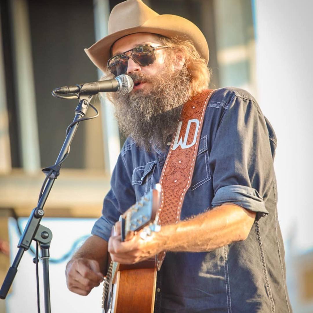 warddavismusic's tweet photo. Making a stop at Open Chord Stage in Knoxville. November 23rd. And yes, you can get tickets now. Link in the comments since I'm sure you're looking for it.
๐ท: Keith Wallis
#warddavis #americana #americanamusic #singersongwriter #outlaw #country #countrymusic https://t.co/az2zIdrfC4