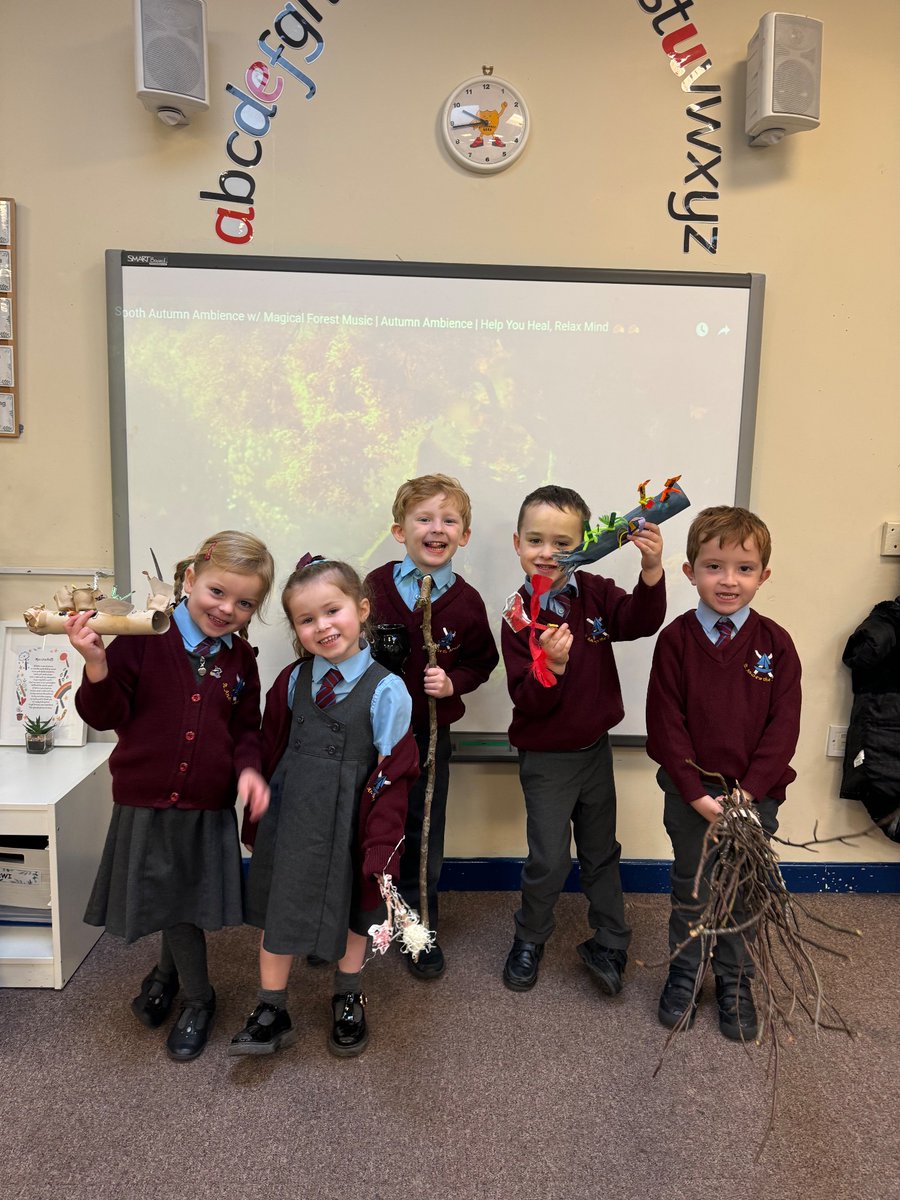 St_Andrew_Apost's tweet photo. Wow, Reception!🌟🙌🏼 Another weekend of superb home learning efforts, linked to our story of the week… ‘Room on the Broom’ 🧙🧹📖✨ #SuccessfulSATA #SuccessfulHomeLearning #SuccessfulTapestryTalkTime https://t.co/456LP2fgFM