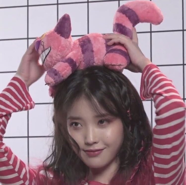 charltonswn's tweet photo. I vote #iu for Fans’ Choice - Female Award #2024MAMAVOTE

1 RT = 1 VOTE https://t.co/lHx7Fr69Nq