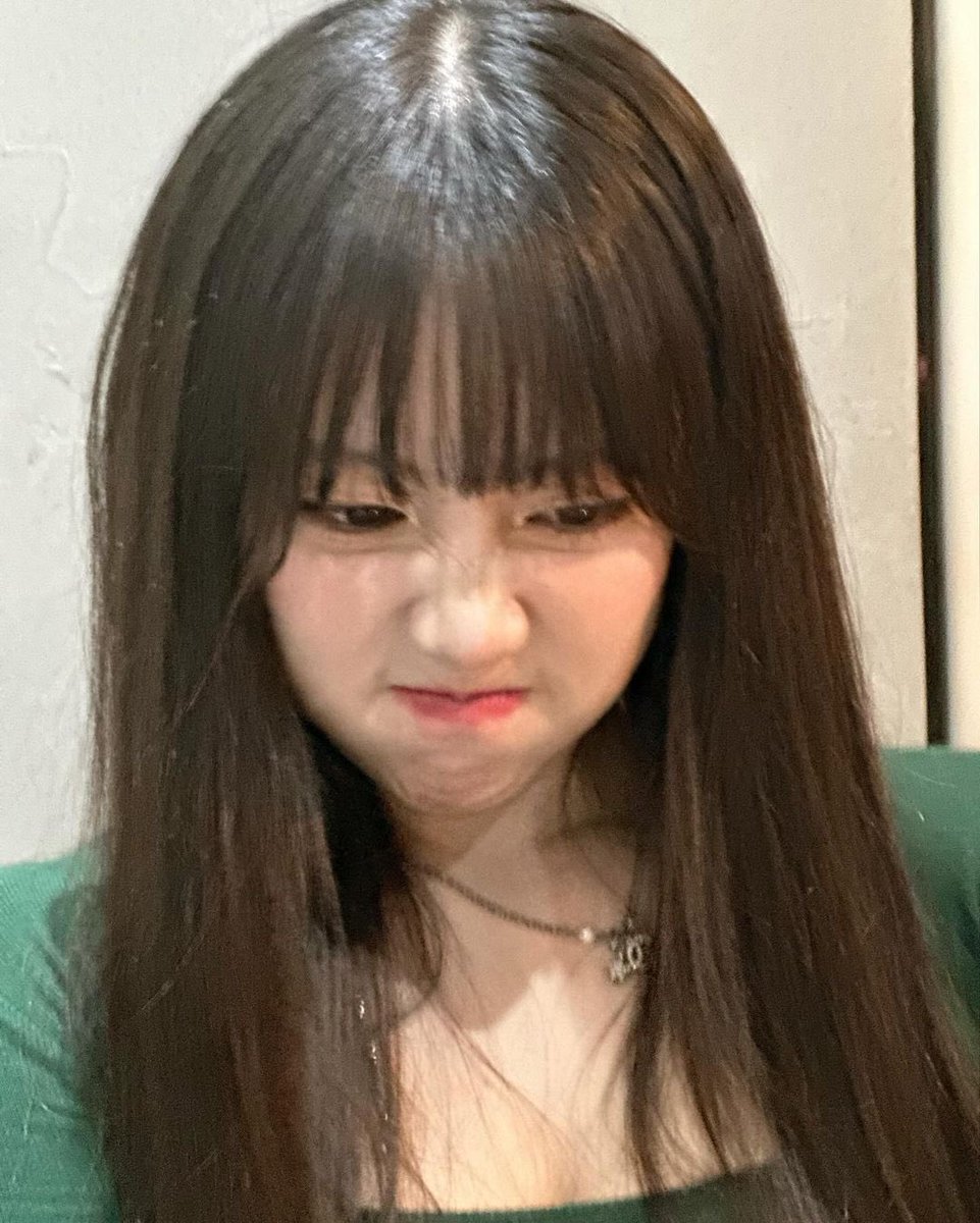 _seejinming's tweet photo. 멍청한 표정으로 보지자위 존나하기

#섹트 #암캐 #암퇘지 #변녀 #박제 #걸레 https://t.co/lzzV8FecMx