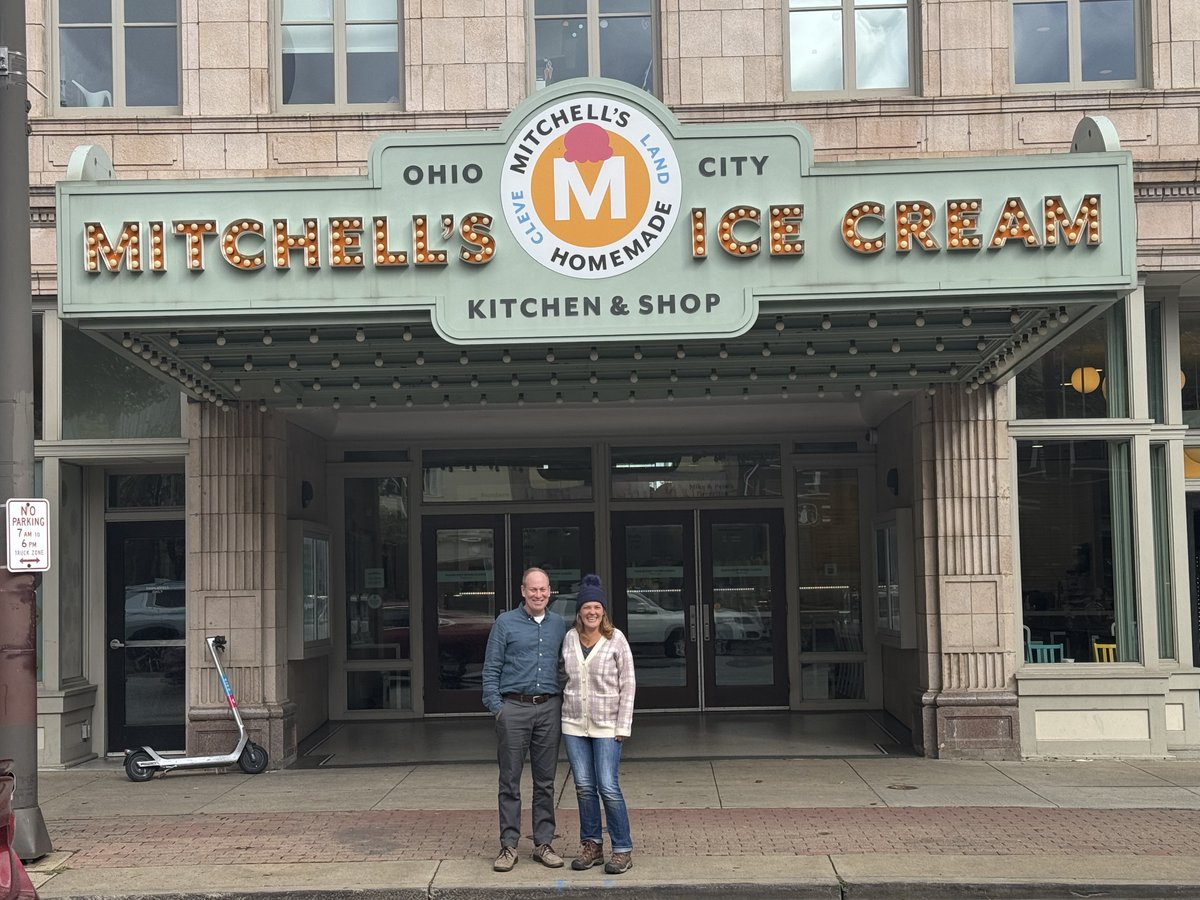 OhioEPA's tweet photo. 🍦 The art of the trade, how the #icecream gets made 🍦 
Thanks, @MitchellsCleve for showing Dir. Vogel around! 
The Northeast #Ohio business, started by two brothers, is celebrating its #silveranniversary this year! 
#OhioTheHeartOfItAll https://t.co/Enz2gKTwi5