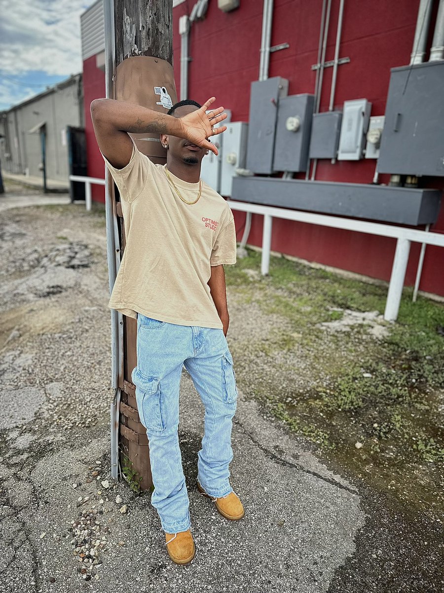 Trendsetterdeee's tweet image. I’m way too deep in it 😮‍💨🤤