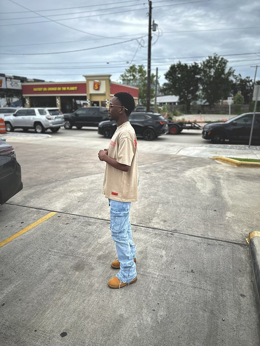 Trendsetterdeee's tweet image. I’m way too deep in it 😮‍💨🤤