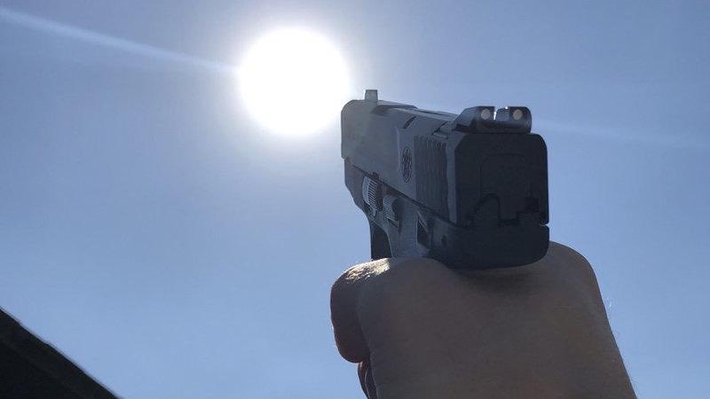 pleniluneskies's tweet image. IS THE SUN BLOCKING YOU BEAUTIFUL