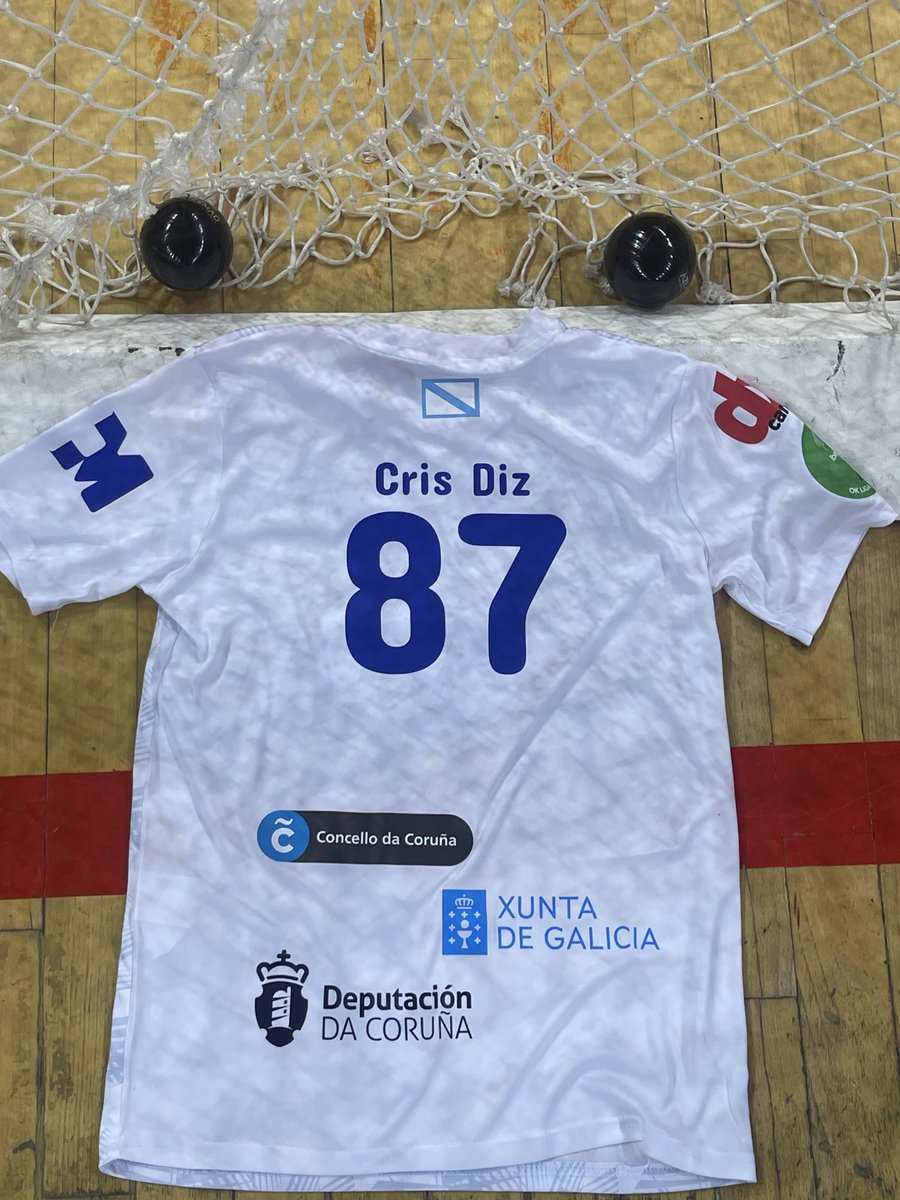 CorunaFeminino's tweet image. 🚨𝗔𝗧𝗘𝗡𝗖𝗜Ó𝗡🚨

🙌Esta fin de semana empeza a  #okligaiberdrola  e non nos resistimos a estrear nova pel.

😏Coñece todos os detalles do 1ª equipamento da tempada 2024/25

💙🤍Seguimos Xuntas