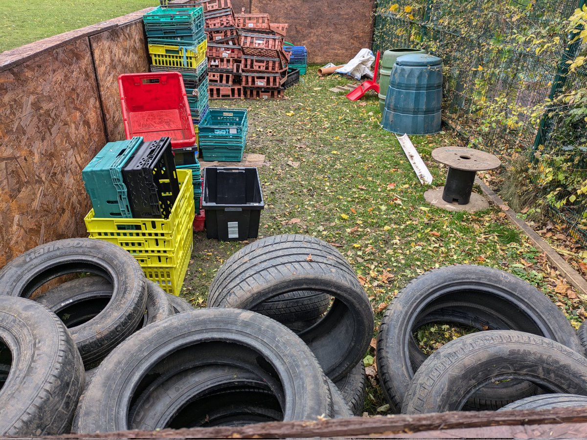 VicParkAcademy's tweet photo. New equipment and activities for our @OPAL_CIC sorted into their new storage homes tonight, ready to be explored by the children this week! https://t.co/LBuyA0ayyZ