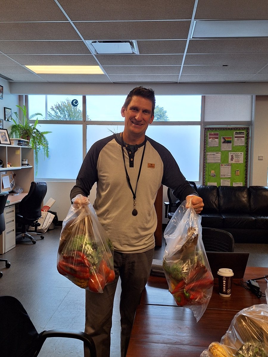 Pathways to Education Kingston tweet media