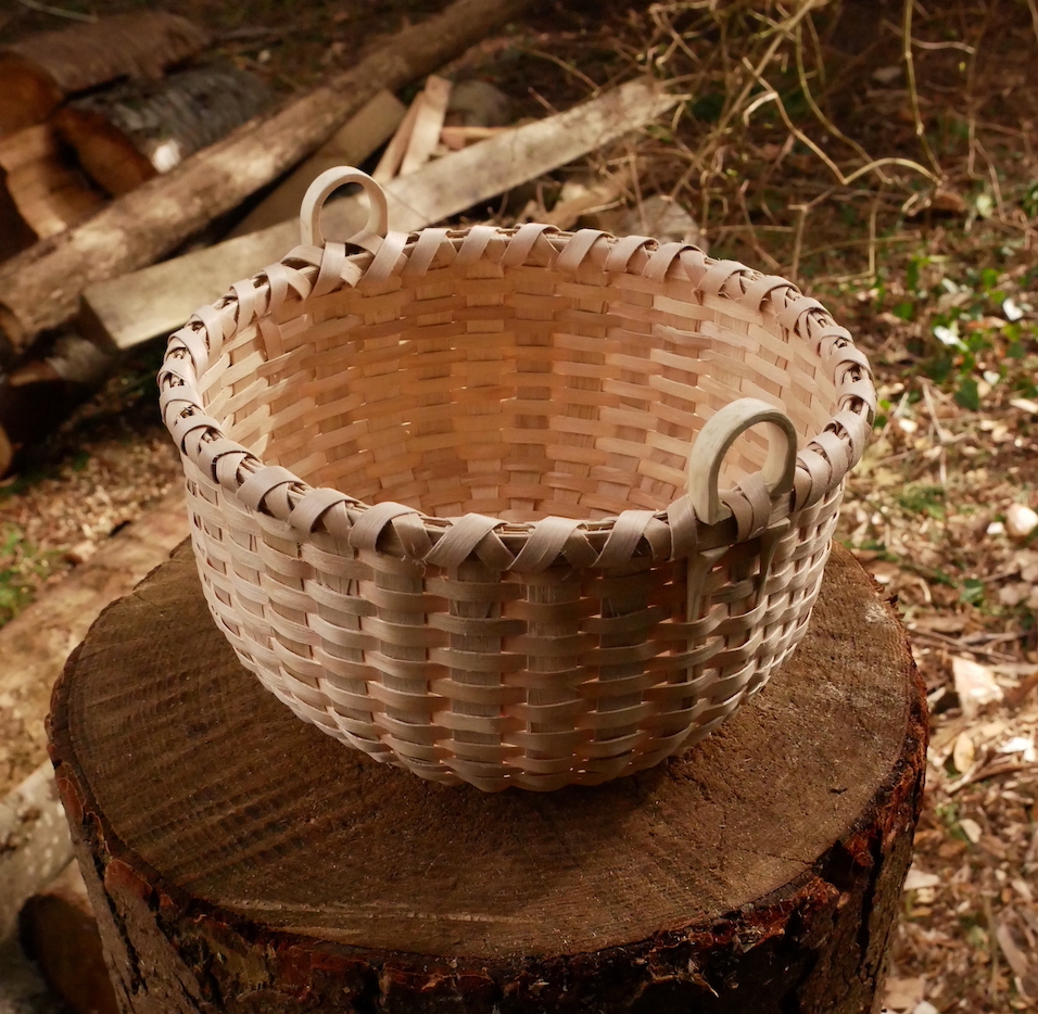 This week's #mondaymaker is Michelle Mateo, a Monmouth-based early-career basket maker, green wood worker and leather worker, who was previously awarded a Heritage Crafts training bursary. 

#heritagecrafts #mondaymaker #basketry #woodwork