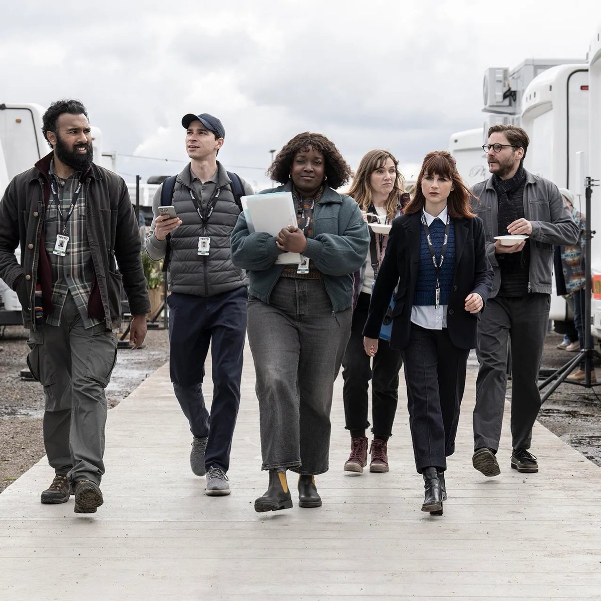 The chaos of superhero moviemaking. 🎬

#TheFranchise is now streaming on <a href="/NOW/">NOW</a> and <a href="/skytv/">Sky TV</a>. This comedy series follows the crew of an unloved franchise movie as they fight for their place in a chaotic cinematic universe.

⭐️ #JessicaHynes, <a href="/bigedwards/">Justin Edwards</a>
👗 Costume Designer: