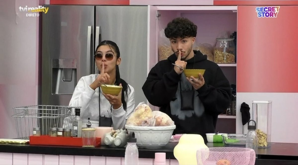 A produção quer tirar os hype do casal : Margarida &amp; Gonçalo

E nem venham que hoje ficou claro.

#sstvi