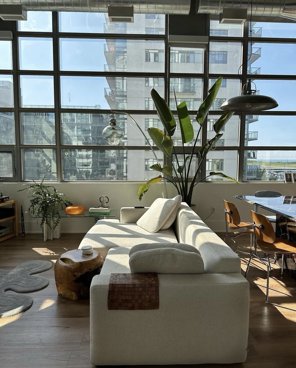 interiorstellar's tweet photo. https://t.co/9nK4u7Zxy8