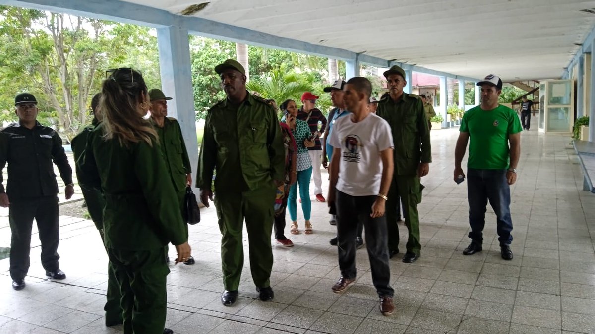 Comprueba en el terreno <a href="/WalterNoris/">Walter Simon Noris</a> Presidente del Consejo de Defensa Provincial #PorLasTunasLaVictoria los aseguramientos para enfrentar y minimizar los efectos del #HuracánOscar y garantizar la protección de la población en #JesúsMenéndez.  #AlertasYPreparados #UnidosXCuba
