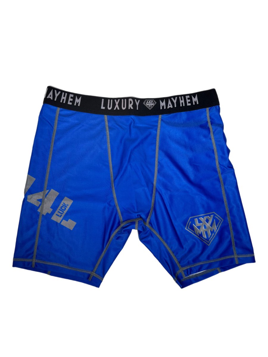 LuxuryMayhem's tweet photo. Luxury &amp; Mayhem Trench Tudor Shorts Blue &amp; Black 💙

Introducing the Luxury &amp; Mayhem Trench Vale Tudo Shorts, designed to keep you snug and comfortable when getting down and dirty in the Trenches.  

Order yours today: https://t.co/OvdR1a1hrP

#Blue #shorts #TrenchTudorShorts https://t.co/pqPF5fQc6M