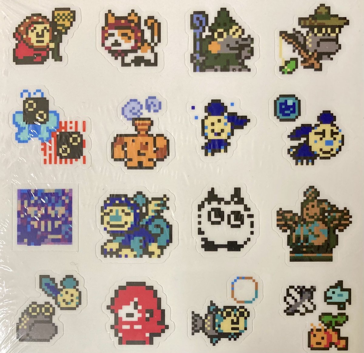 Do you guys think the #pixelart stickers for my game are cute?