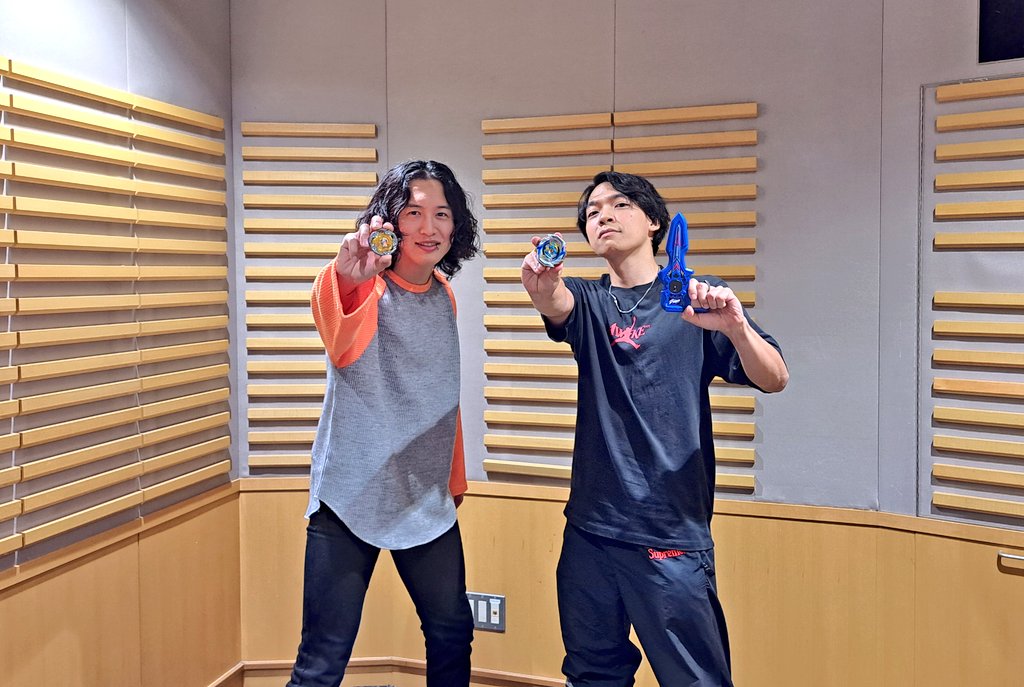 kitani_ann0's tweet photo. #キタニタツヤ のオールナイトニッポンX📻

第29回
『東大アンプラグド』🎸

ゲストに大学のサークルの先輩 #伊沢拓司 さんをお迎えしました🎊

当時の思い出をお話しました🎓

#キタニタツヤANNX

後日アップロードされるANNJAMは👇
https://t.co/96kvnvI3jY

radikoは👇
https://t.co/ez4RHrPw31 https://t.co/whTtMg4HZ2
