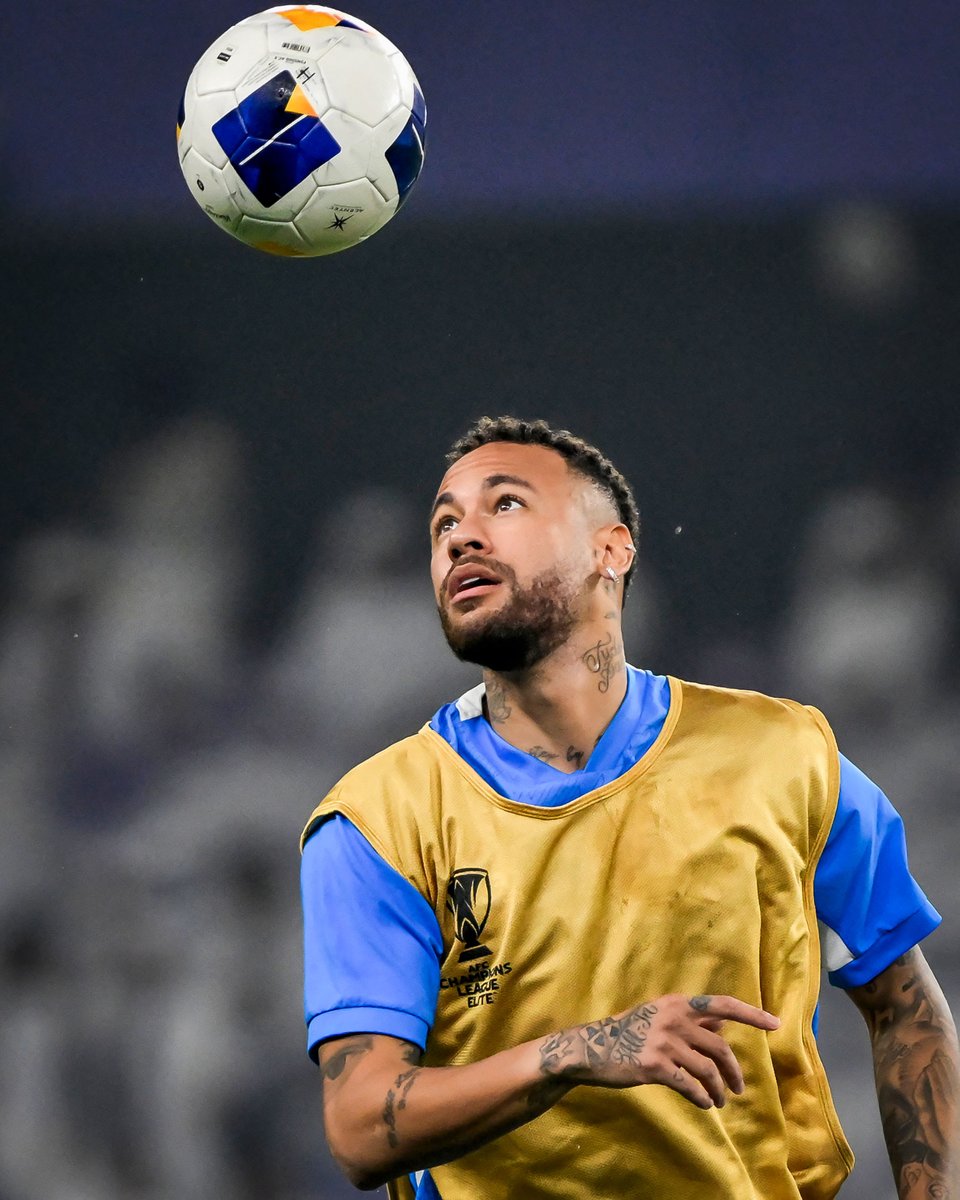 brfootball's tweet photo. It's good to see Neymar back on the pitch ⚽ https://t.co/DbBBACDo5q