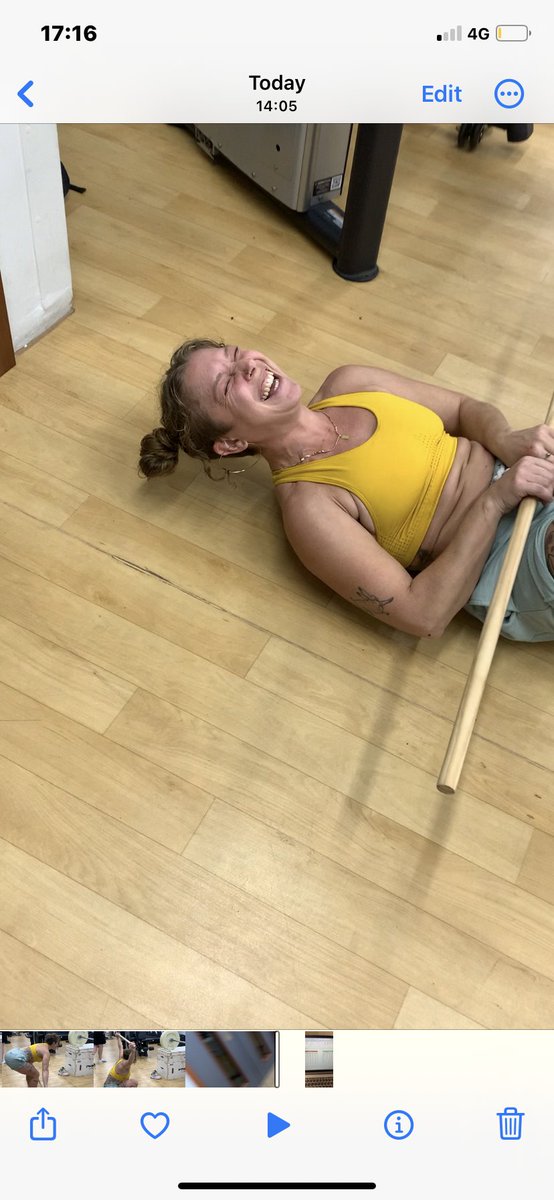 missiecrissie's tweet image. Mondays are my favourite now. Three hours of performance screening theory, 2 hour break to climb and another 3 hours in the gym trying to learn cleans and snatches …. Dyspraxia and Olympic lifts make an interesting coordination challenge 🤣#BASRAT #GSR #VALD #forcedecks
