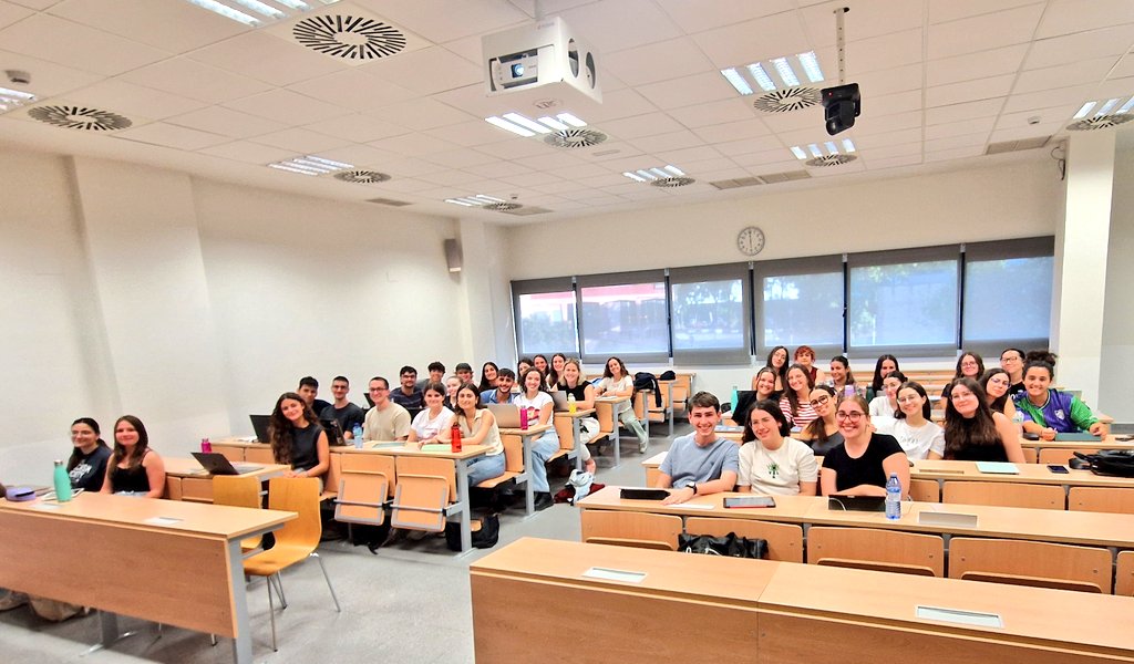 Oncología Radioterápica HUVR tweet media