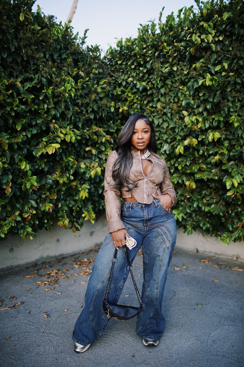 reginae_carter1's tweet photo. They Want it ! She Got It ‼️ https://t.co/DpuzMkYeZr