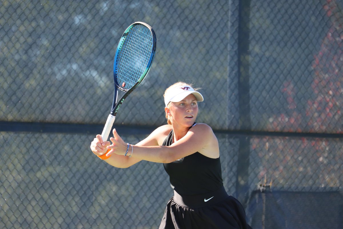 HokiesWTennis's tweet photo. Özlem to NCAA Singles Championships 🎉

🔸 Öz won 6-4, 6-1 in the semifinals to clinch a spot at NCAAs! She will play in the ITA Regionals final tomorrow, time TBD.

#Hokies🦃🎾 https://t.co/InPCHp7N1m