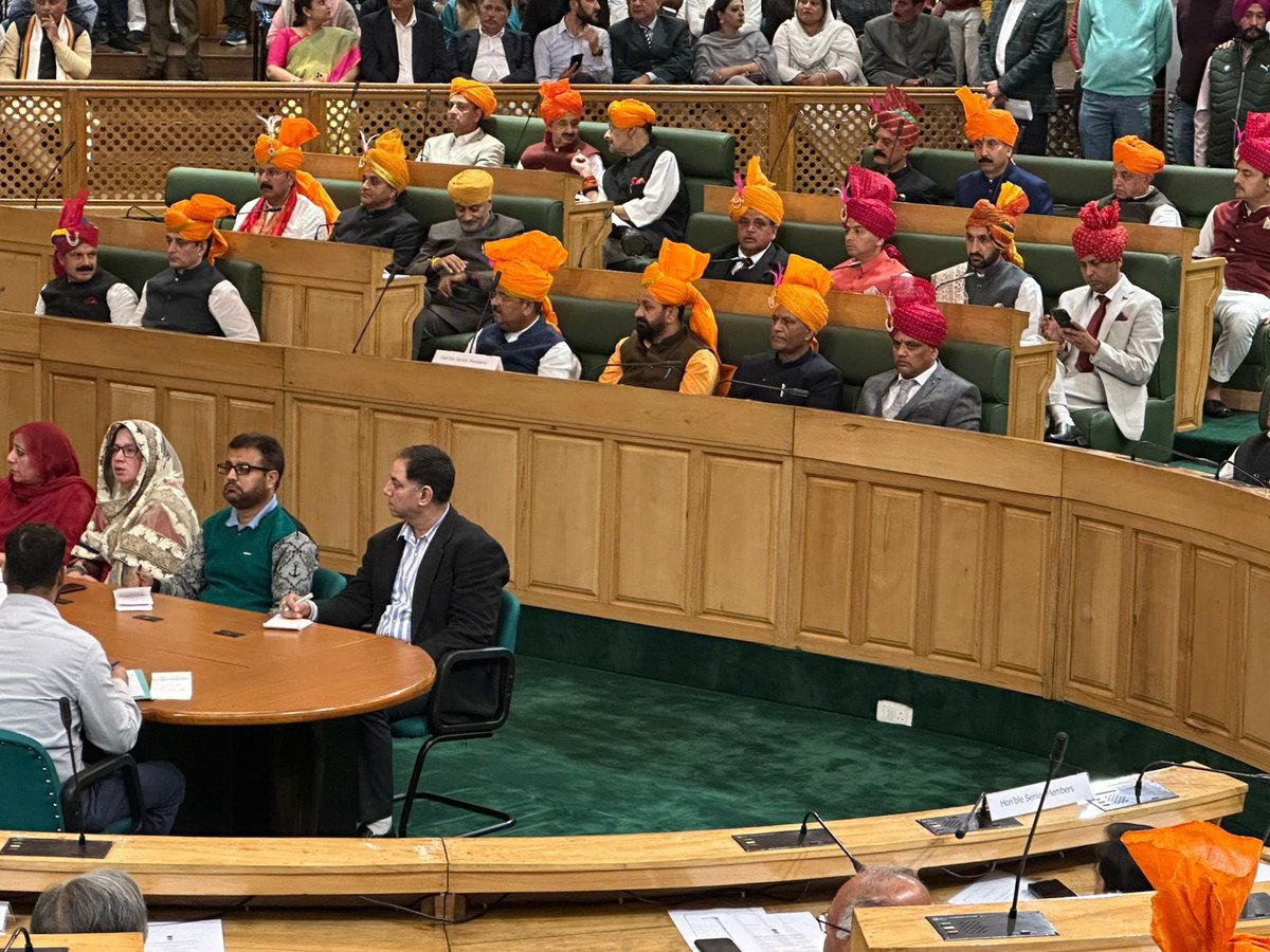 Manu Khajuria tweet media