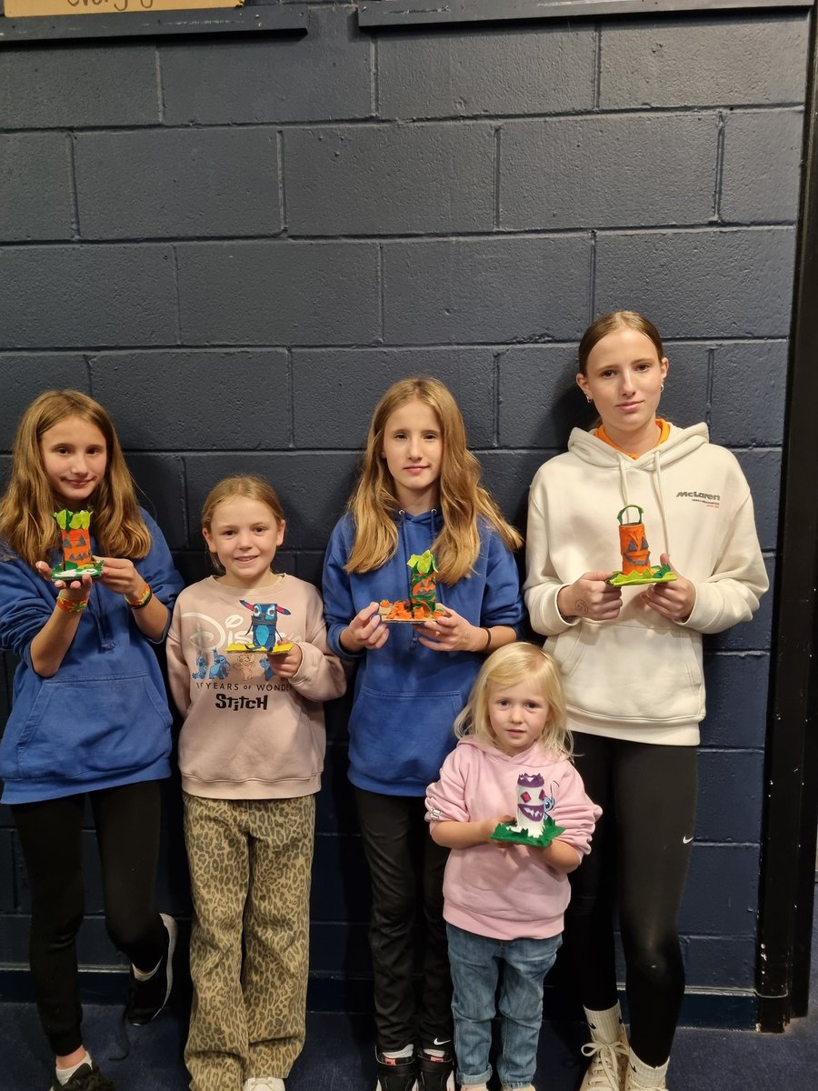 fairandfunky (@fair_funky) on Twitter photo SPOOOOOOOKY pen pot pals at our first #SCRAPtastic of the October half-term hols at <a href="/eurekamuseum/">Eureka! Museum</a> π§ββοΈπ Take a look at these wonderful creations from the day - even Harry Potter made an appearance!
Join us again tomorrow for yoghurt pot goblins π§ββοΈπΉ SPOOOOOOOKY pen pot pals at our first #SCRAPtastic of the October half-term hols at <a href="/eurekamuseum/">Eureka! Museum</a> π§ββοΈπ Take a look at these wonderful creations from the day - even Harry Potter made an appearance!
Join us again tomorrow for yoghurt pot goblins π§ββοΈπΉ
