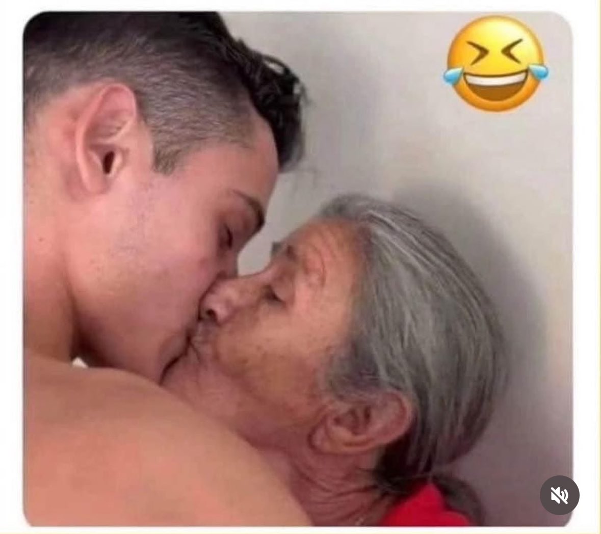 _Alejandro2004's tweet image. TODO X LA PLEY_5