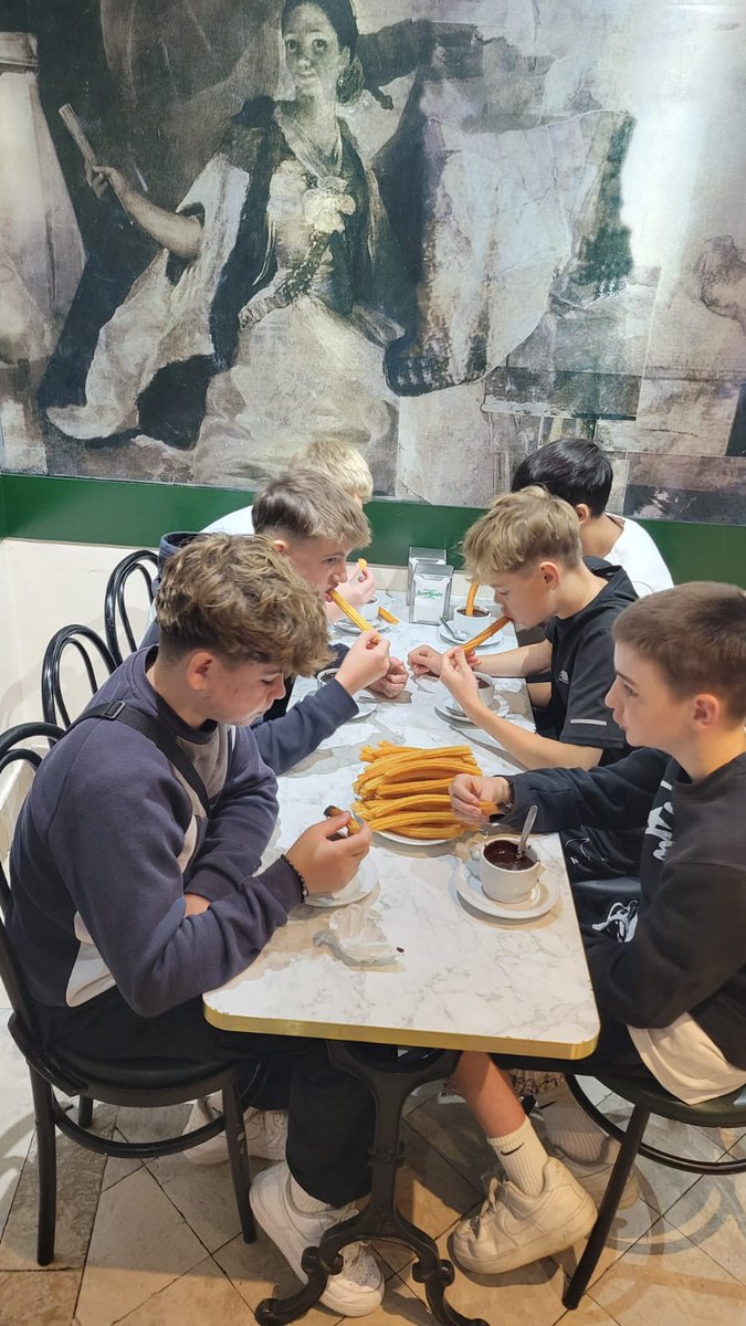 Senior Trips at Claires Court tweet media