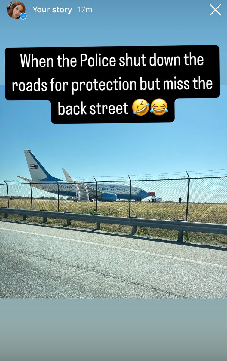 DiEsco26's tweet photo. @FoxNews 10/21/24 🤣😂🤣😅Philadelphia Airport https://t.co/sWldY8uH9H