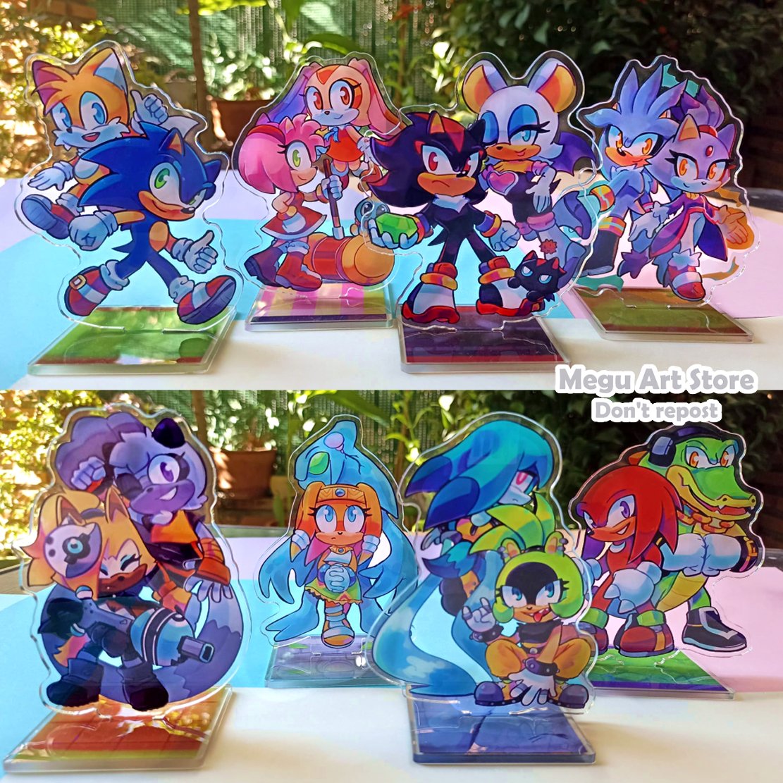 megu_art_'s tweet photo. 🍂ST0RE UPDATE🍂
A few extra standee units (and a bunch of things) are in stock  ‼️ https://t.co/KC4f8OGcAy