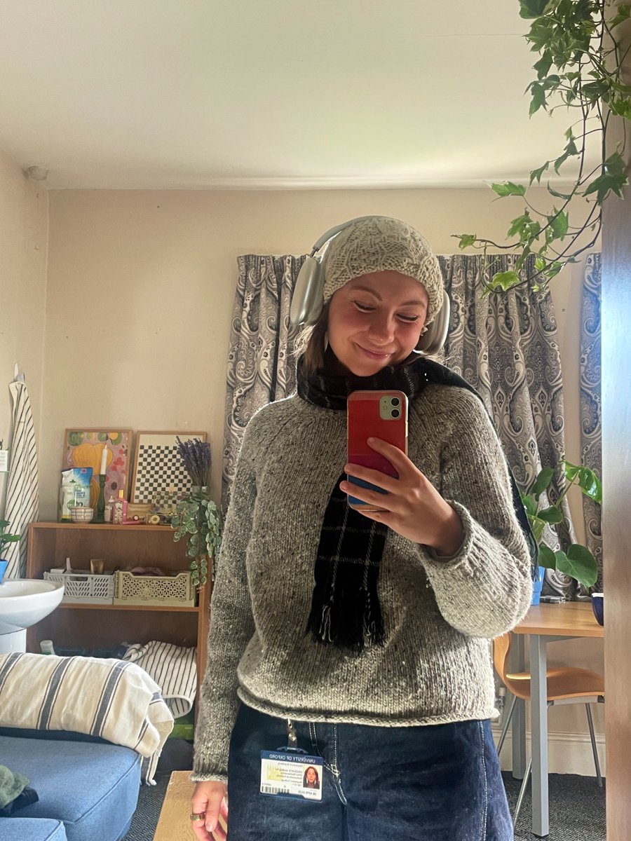 EleonoraSberg's tweet image. Three pictures of my daily commute.
📍My room
📍Walk to the department
📍My absolute stunning department @OxUniMaths !!
And then reverse 🔄
