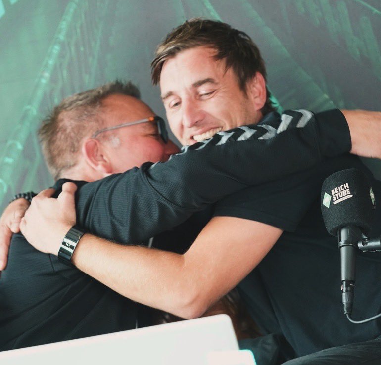 eingeDEICHt's tweet photo. #Werder-Talk mit Niclas #Füllkrug und #Knips-Abschied: Die neue Folge der Werder-Podcast-Show @eingeDEICHt kommt am Dienstagabend! 🤌🏼✌🏻#SVW #eingeDEICHt https://t.co/oGsDcnlvSs