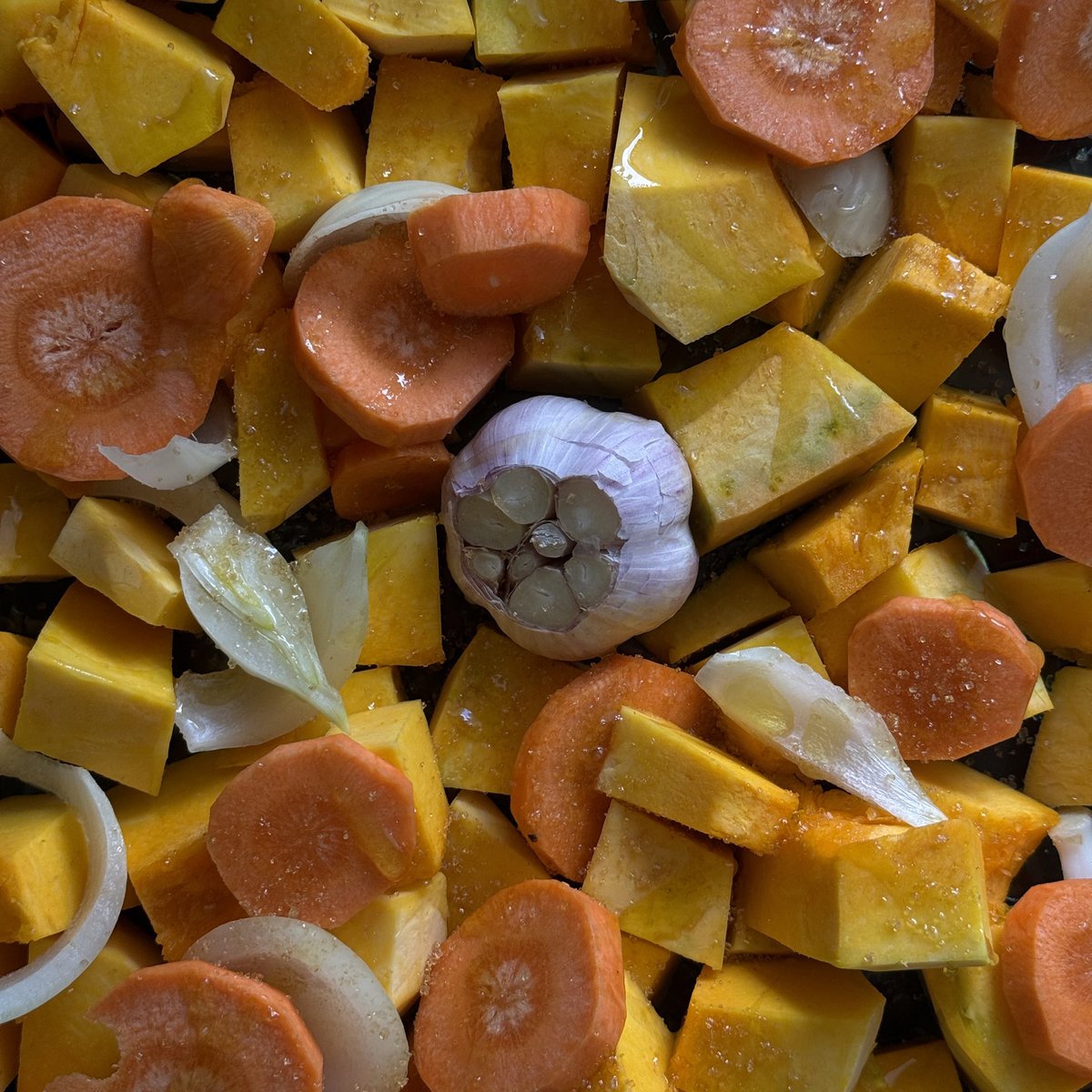 попробовала я этот ваш тыквенный крем-суп
не понравилось🤧