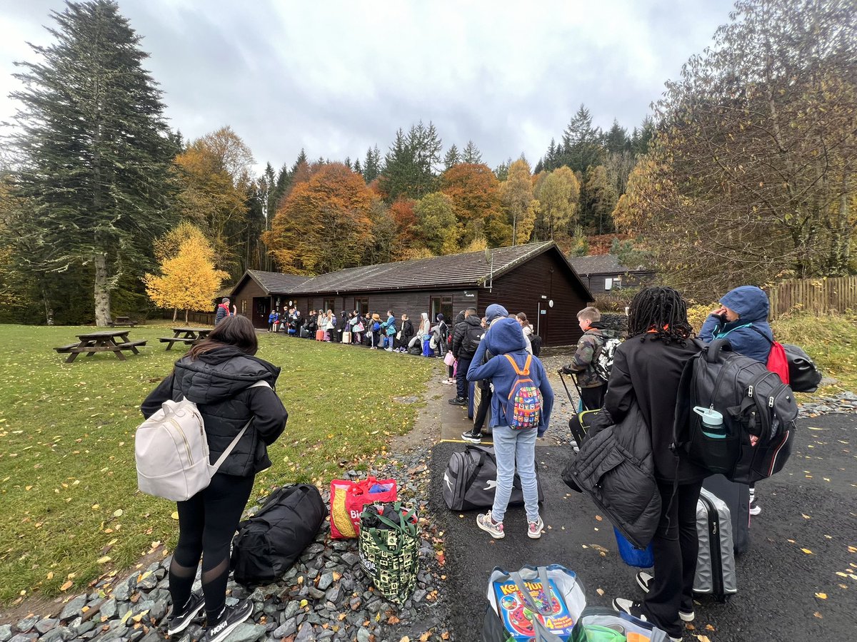 MissCEdu's tweet photo. P7s @ClydePrimary have arrived safely and had a fabulous afternoon doing abseiling and rope challenges. About to have dinner and begin our night time activities. Seesaw is currently down but photos will be uploaded tomorrow. #Dalguise #P7trip https://t.co/JWx9ufCQv8