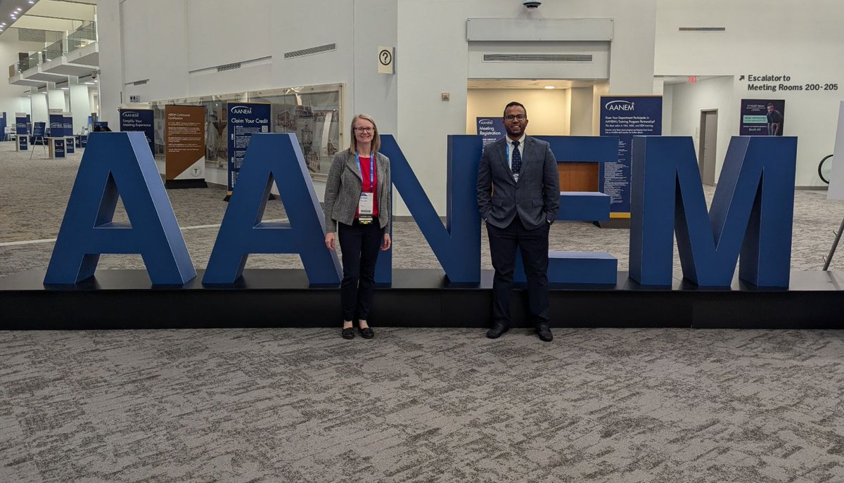 AmberVocelle's tweet photo. Highlights from AANEM's annual conference 
-catching up w/ friends and learning from exceptional mentors @IleanaHowardMD 
-discussing implementing new techniques w/ MSU colleagues
-working w/ Nakul Katyal, @zach_london on YLC
-meeting w/ current and past UofM NM fellows
#AANEM https://t.co/vrYFHAwNfp